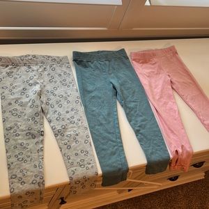 3 Pc 2T Carters leggings/pants